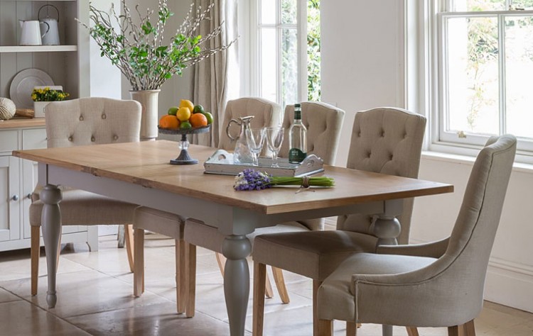 Dining Design Guide - 6 Tips For Bringing New Life Into Your Dining Room 3 451a863962b3132892aa3efb513746424748d26bcf83a5e60a69ebed15aad368