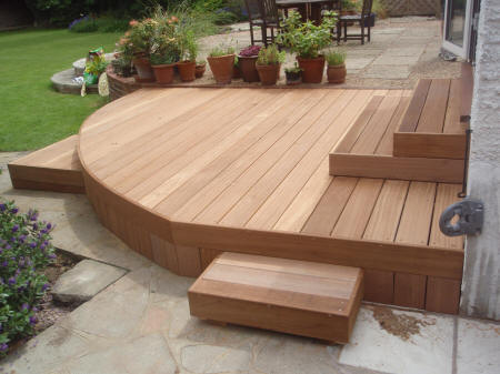 5 Tips to Increase The Value of Your Garden 2 468240f68e3f2768ae5b9b7aeca30a61f2be7212af74061caf0de70220df4b2e