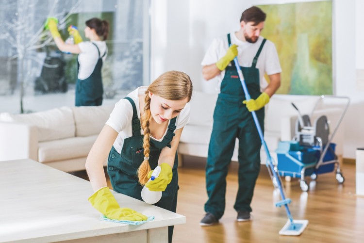 7 Reasons You Should Hire A Cleaning Service To Prep Homes For Open Houses 2 a29f3e69f3ffe4e131cf3f97e13fbdcd88c69780d8e05527d60437335275753e