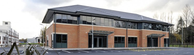 b162ab370c987c6bb26d43213bb282d500e43bc90e2c5e1efac43eeaddb18d30