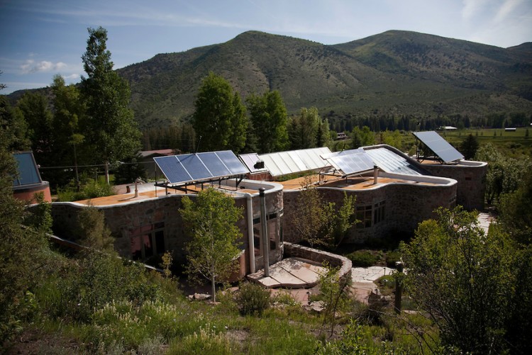 Strange Yet Functional Home Designs 5 fa59f4aa7fb63c7eba437aa6c2f85895aec8570a3257b0303fc5f081b13d1a35