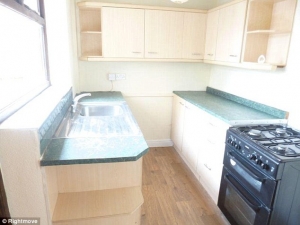 18c5c82e212adef7ca53a6ce291b040e684000ca9954f7d10796540cb0fc2006