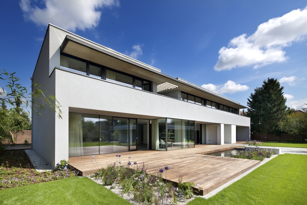 Luxury and Spacious Home on The Coast 1 201