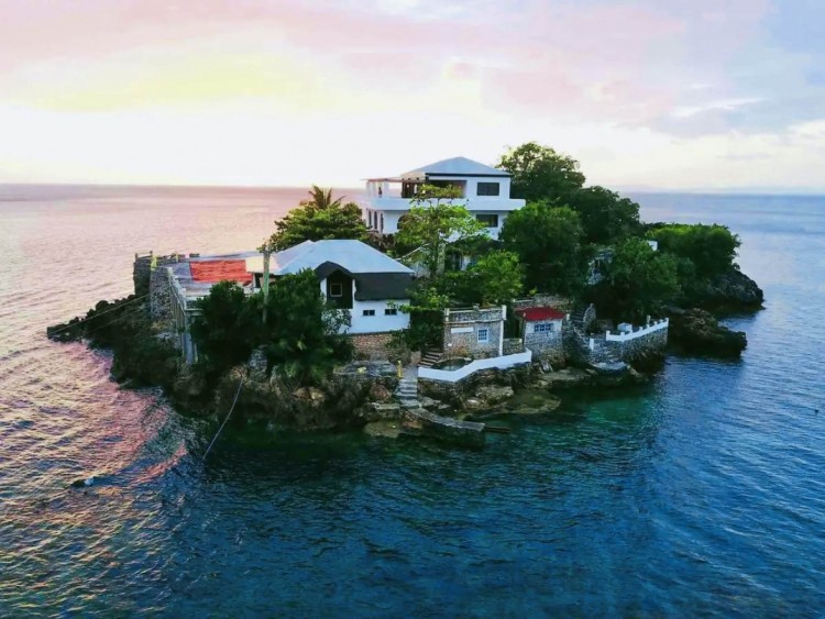 Island Real Estate: Weighing the Prospects and Pitfalls of Investing in ...