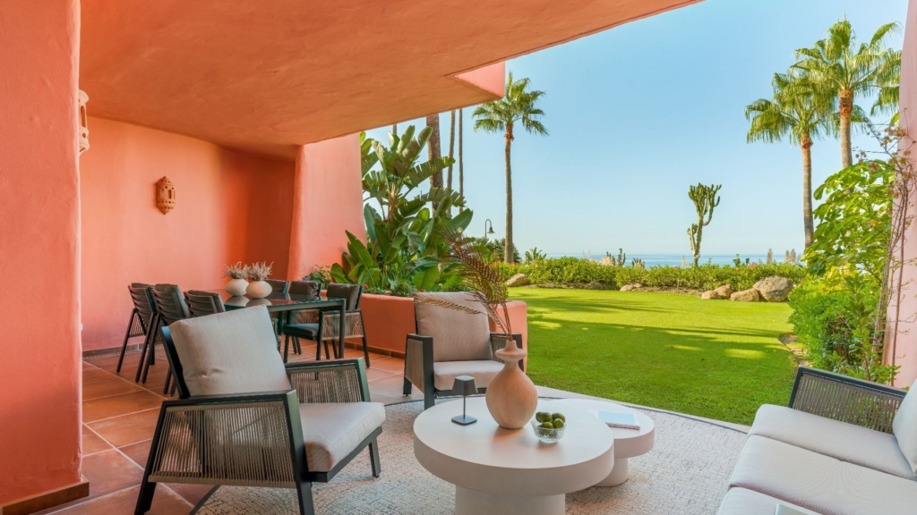 New Golden Mile Frontline Beach Fully Renovated Apartment 1 cabo bermejo 402 13