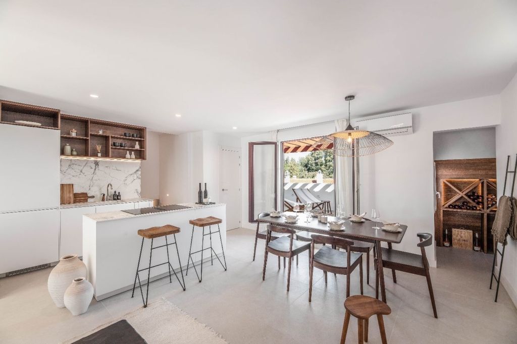 Duplex penthouse in a beautiful gated Andalucia community 1 la maestranza nf 2