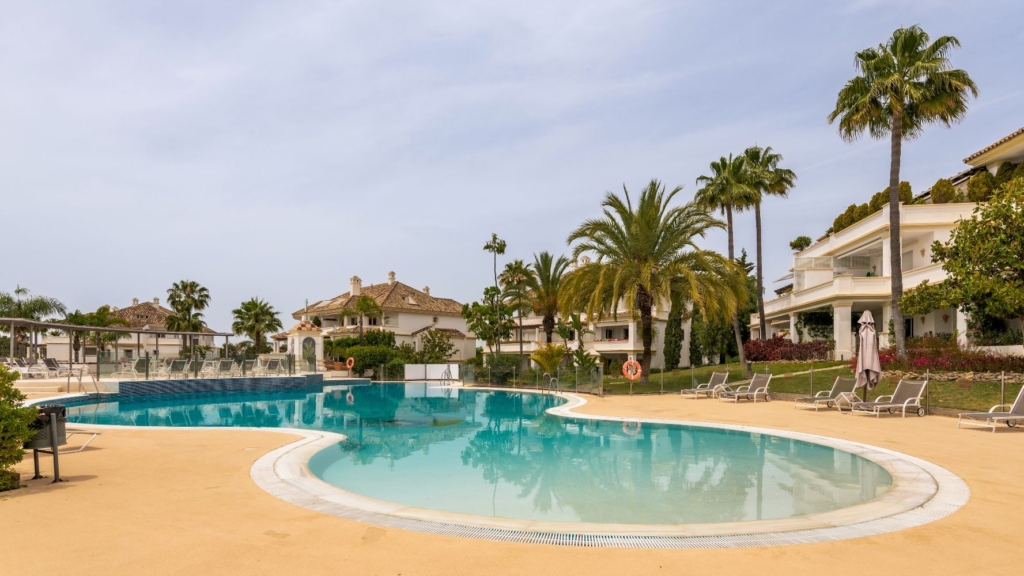 Monte Paraiso Fully Renovated Quality Apartment 1 monte paraiso 21