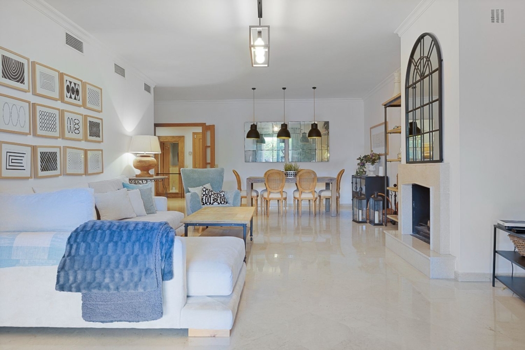 San Pedro, Marbella Beautiful Spacious 3-bedroom Apartment 1 o0a9405