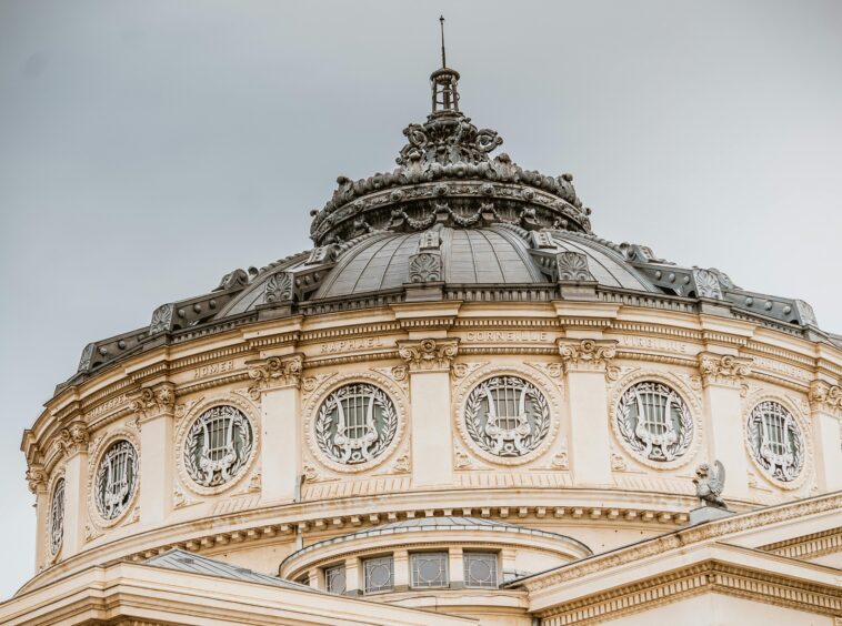 Property Guides 99 Romania