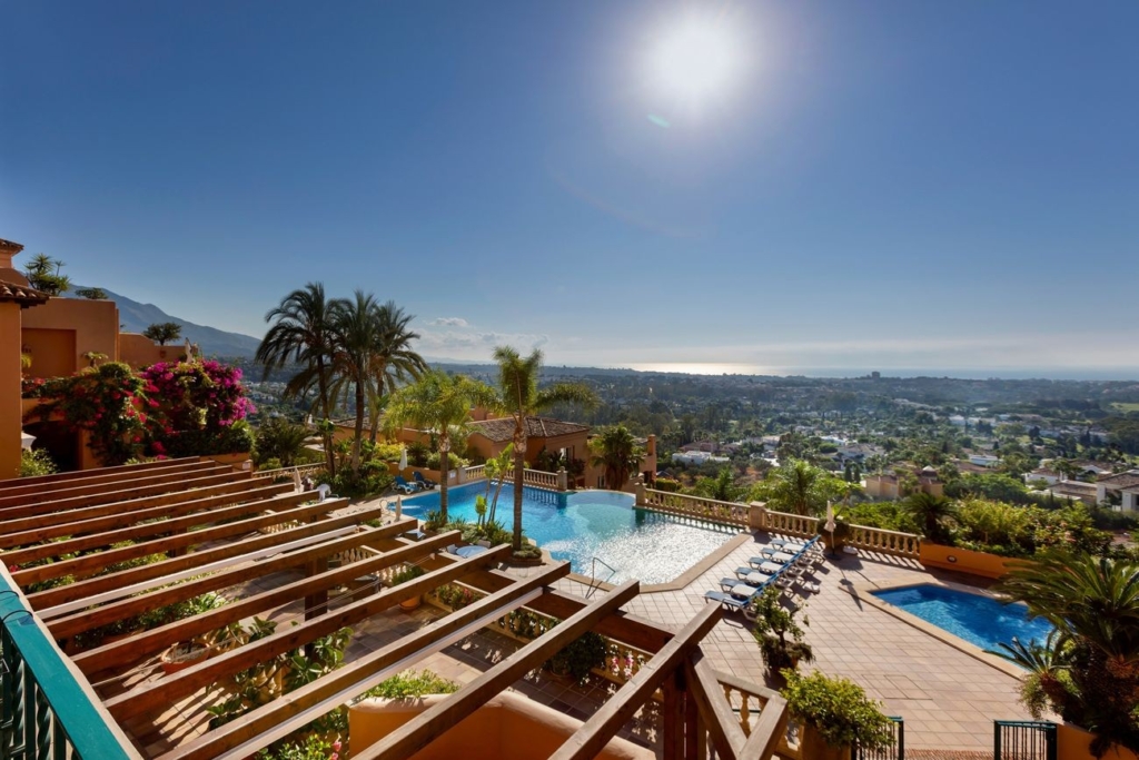 Duplex Apartment In Las Belvederes With Stunning Views 1 084a0881x2