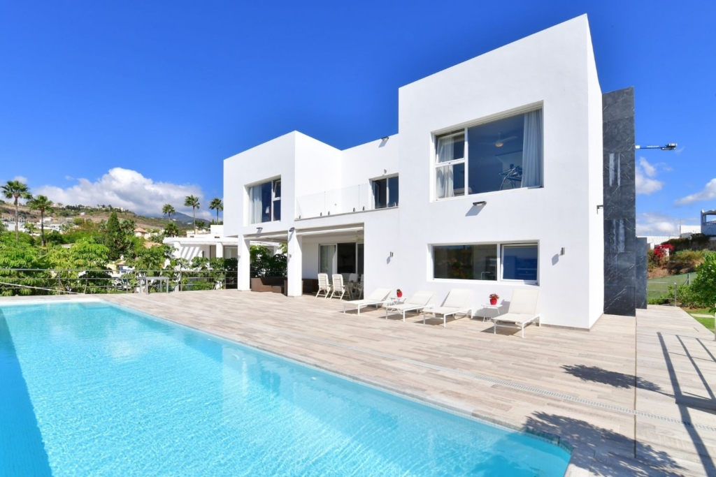 Modern Villa with Spectacular Views in La Quinta 1 1dsc 3434