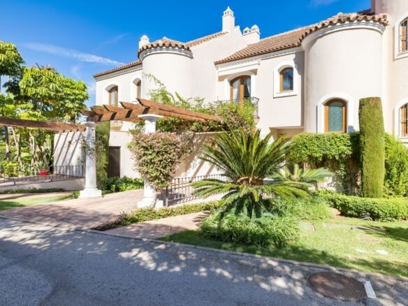 Property for sale estepona