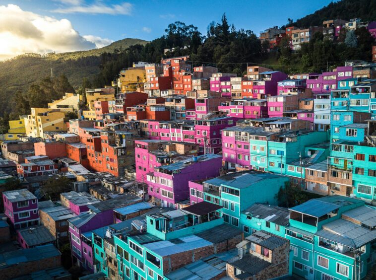 Property Guides 47 Colombia
