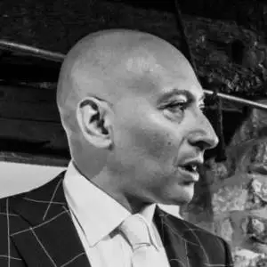 Expert Overseas Finance Advice Now Available Through Homesgofast.com 2 Nick Marr