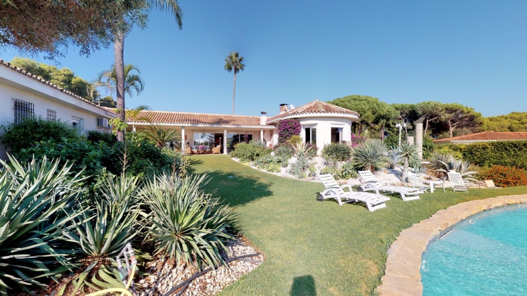 Beachside Classic Villa 1 casa de las fuentes alegres 11132018 171710 1
