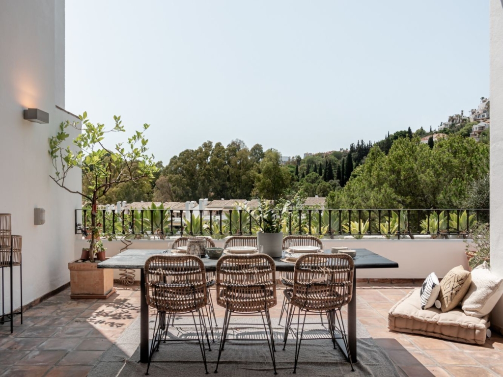 Alluring Triplex Townhouse in La Quinta 1 eagles village 6 nfh 3