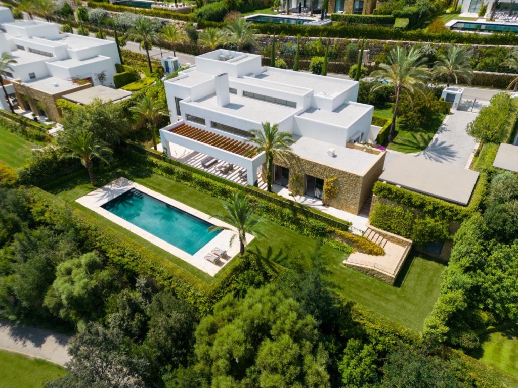 Spectacular Villa with Stunning Architecture Design 1 spca visual marbella dji 0018 edit 2