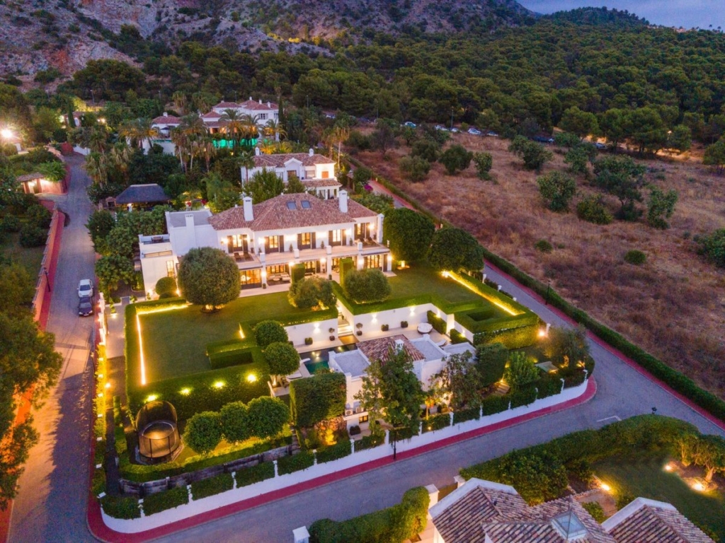 Elegant Luxury Villa Located in One of The Most Exclusive Communities in Marbella. 1 spca visual marbella dji 0032 edit