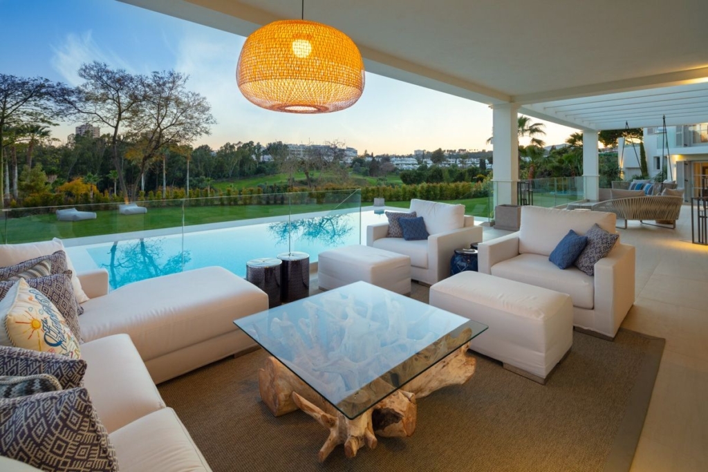 Needs To Be Seen Frontline Golf Contemporary Mansion In Golf Valley 1 spca visual marbella mg 6470 edit 1