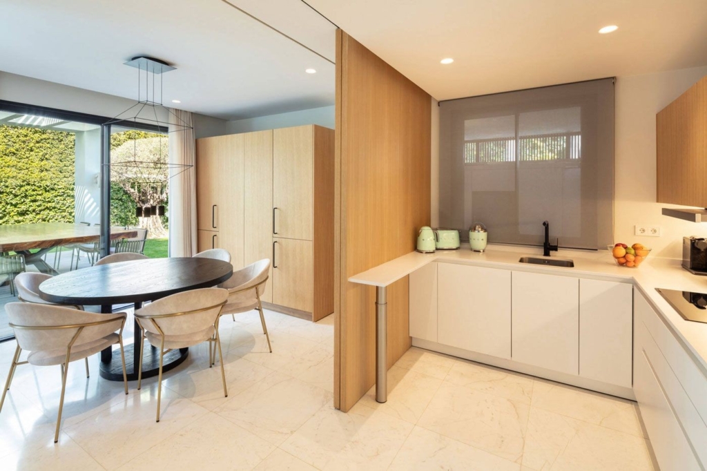 Guadalmina Golf Contemporary Built Villa 1 untitled 6 2000x1333 2