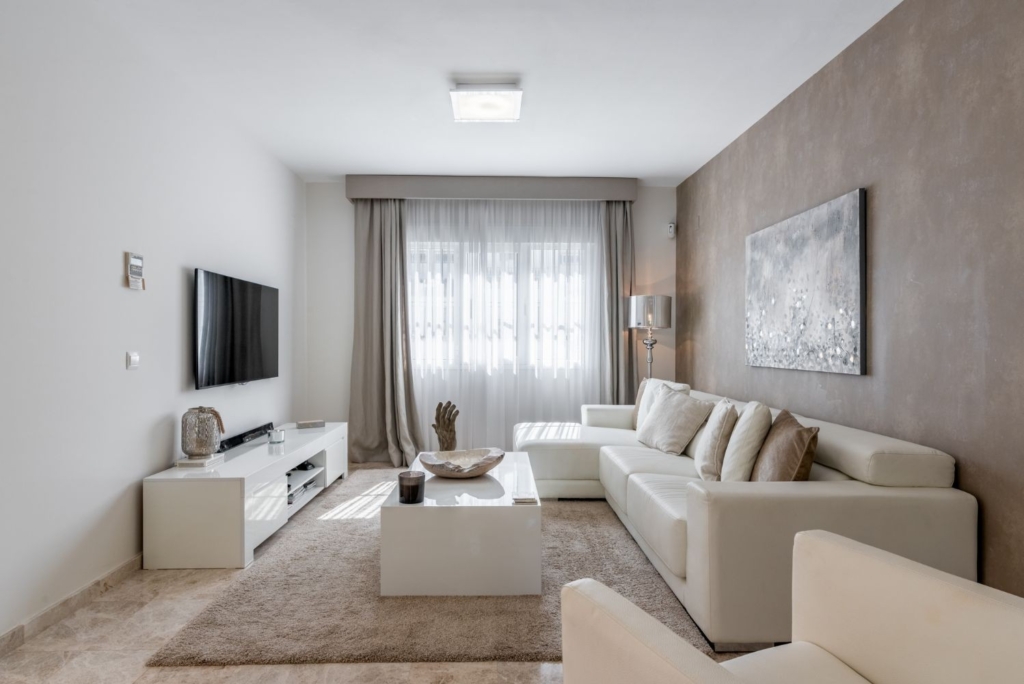 Immaculate Puerto Banus Townhouse 1 web urb los naranjos 1