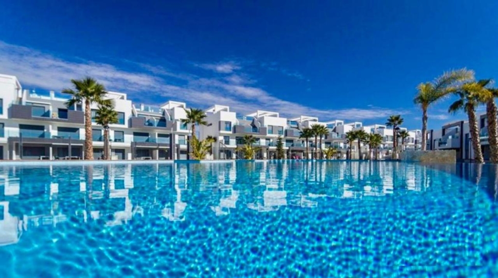 El Raso 1 Oasis Beach el Raso xlarge 1