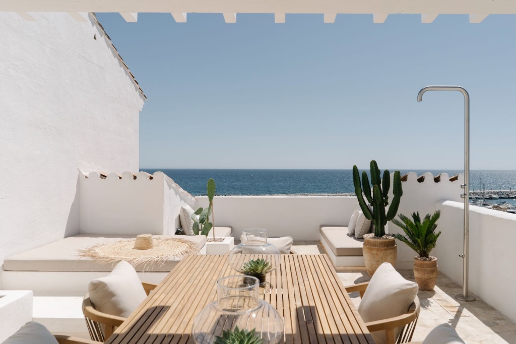 Luxury Penthouse Vibe Apartment in Puerto Banus 1 marina banus 9