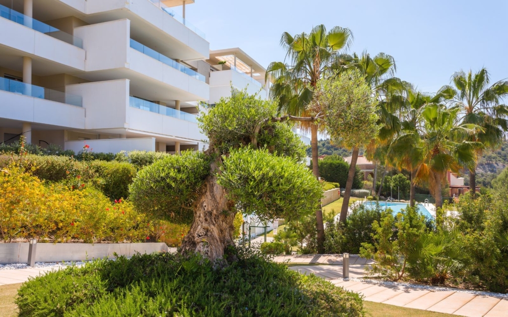Brand New Contemporary Apartment wtih Panoramic Views In Benahavis 1 ulp 0138 edit copy 2