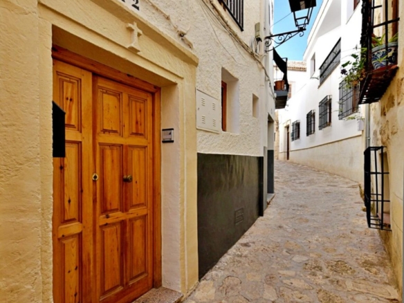 1 townhouse for sale Alhama de Granada xlarge