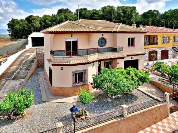 1 villa moraleda front elevation 1 xlarge