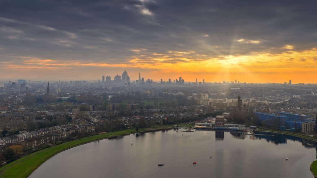Bright 2-Bedroom Apartment in Finsbury Park, London 1 20 vb1376507 v1654709229 6
