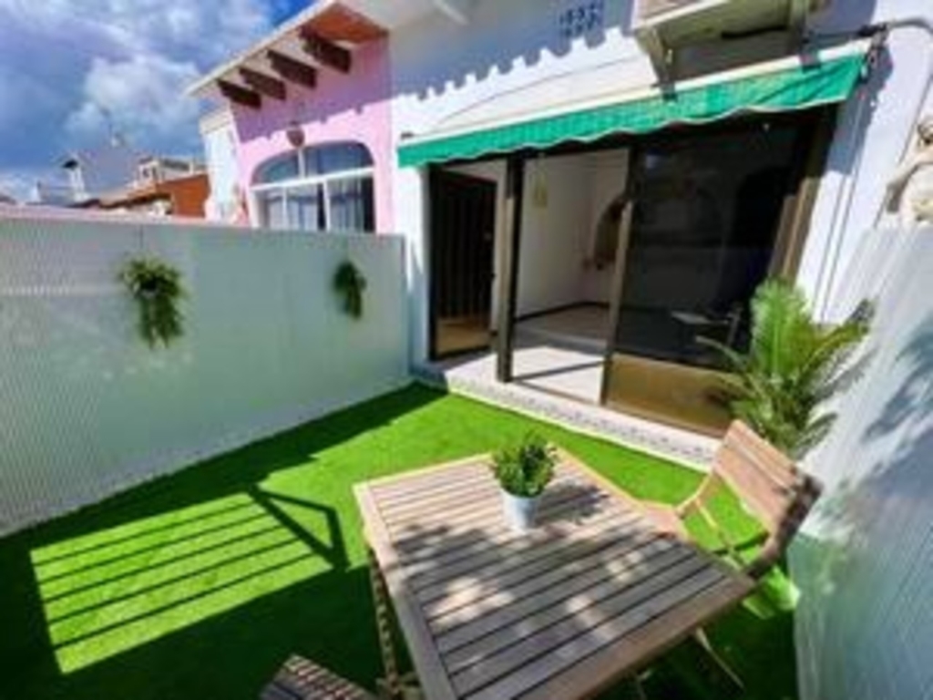 Playa Flamenca 1 34c45005946811c1d3d1 xlarge