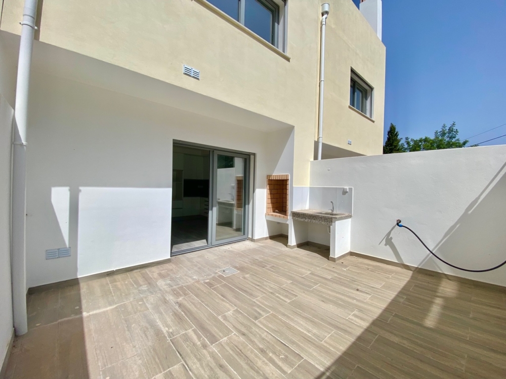 Tavira 1 3b8514efec2ff26e0096 xlarge