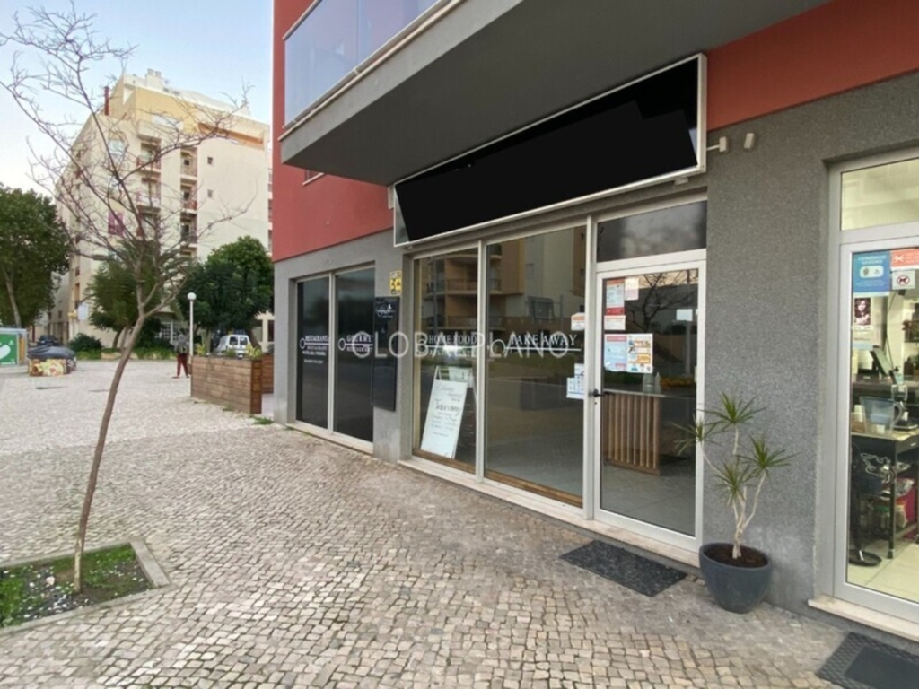 Armação de Pêra 1 44785099ee0b235dd464 xlarge