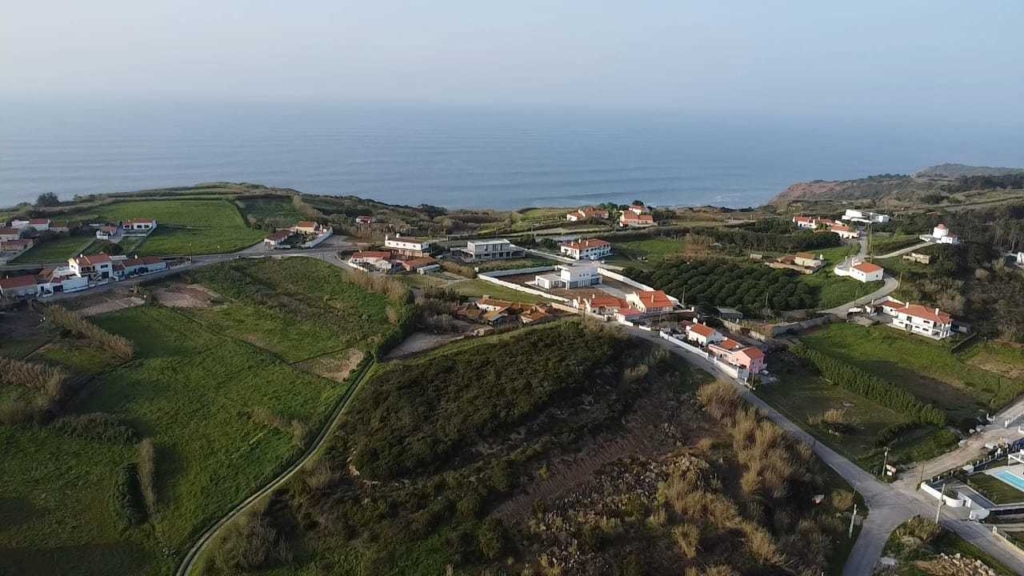 Sao Martinho do Porto 1 4a3bcfdaa9000eaaa274 xlarge