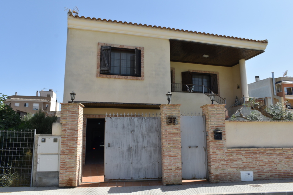Algorfa 1 54fe0e96621597aa846f xlarge
