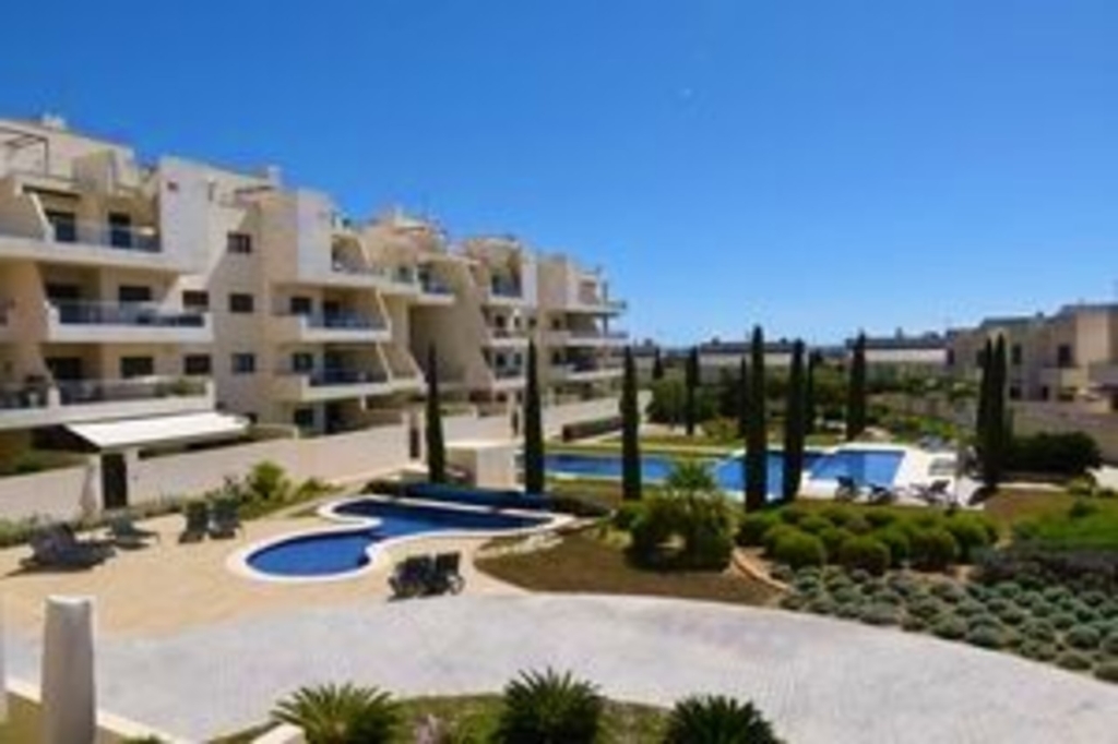 La Zenia 1 5a76a4acd9fc14c29587 xlarge