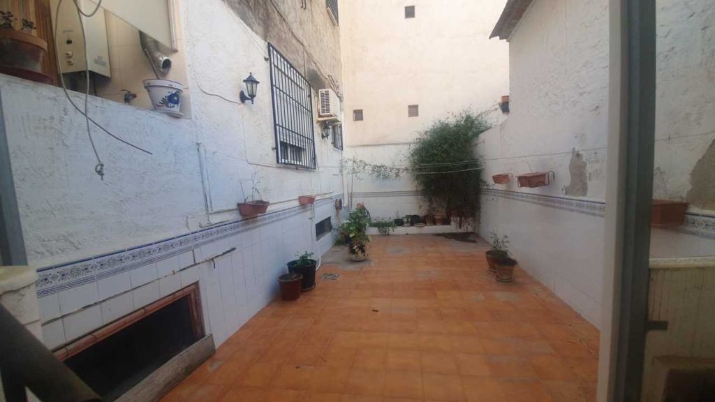 Alcantarilla 1 5d7a19fb94c2f289e0bc xlarge