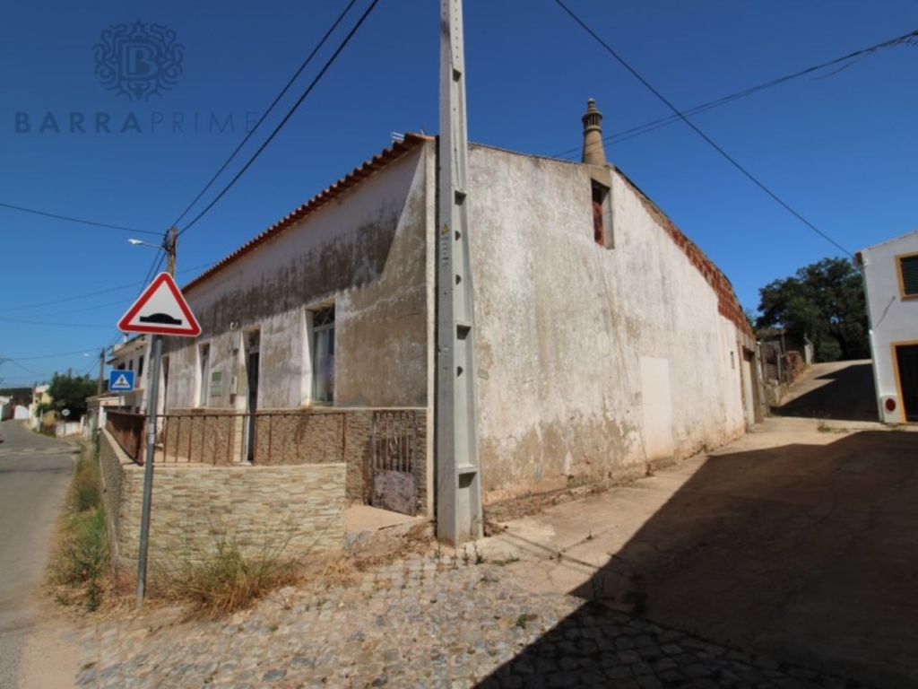 Alte 1 630d6edf71e32be7ad25 xlarge