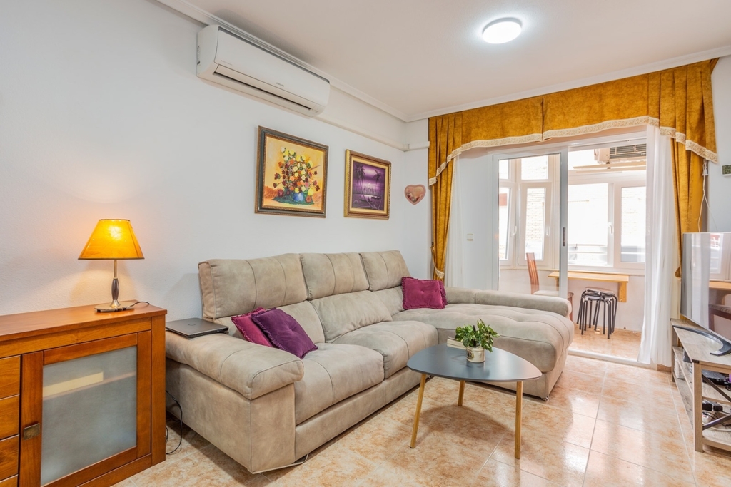 Torrevieja 1 654db56a45d93d858007 xlarge