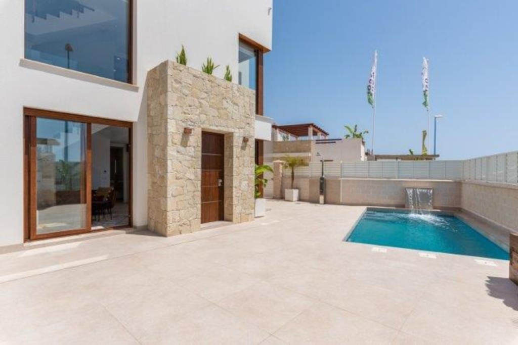 Vera Playa 1 65ff6984021c087f0d06 xlarge