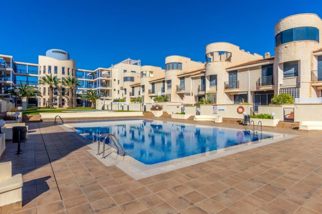 Orihuela Costa 1 7390805d9c7d1de7295e xlarge