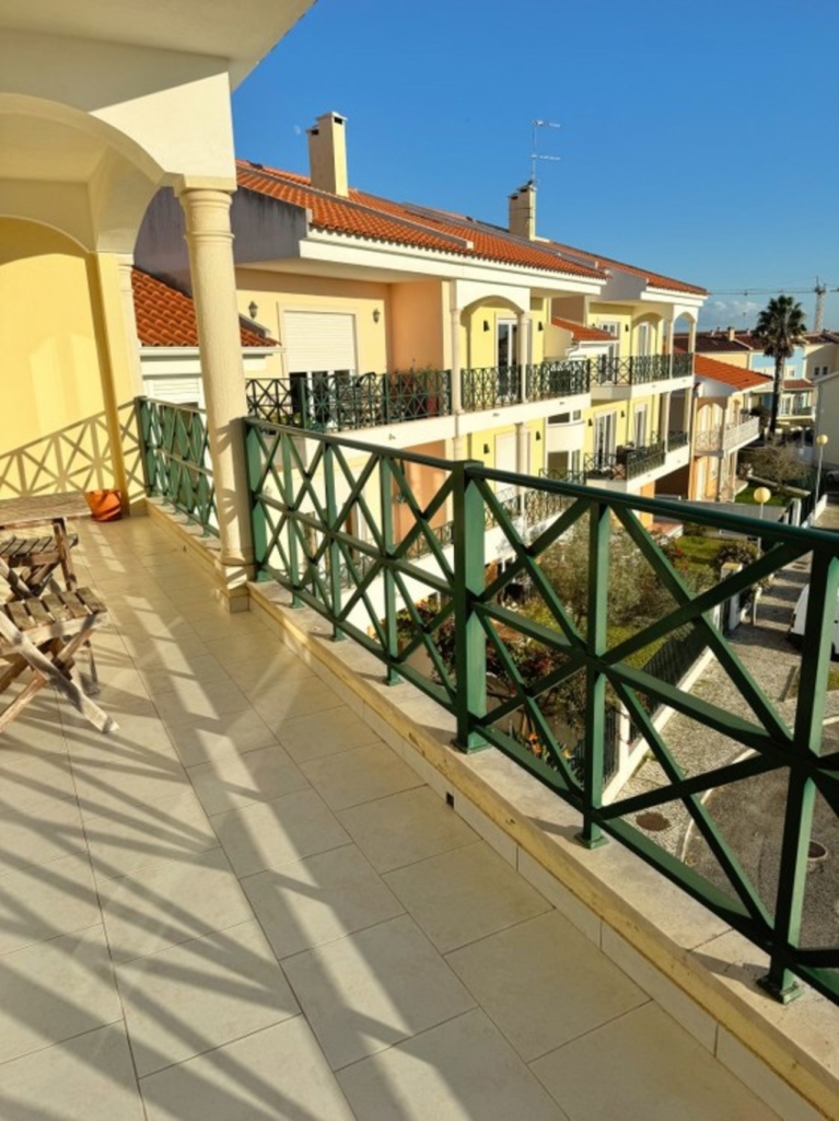 Caldas da Rainha 1 74bedeb5e81486350235 xlarge