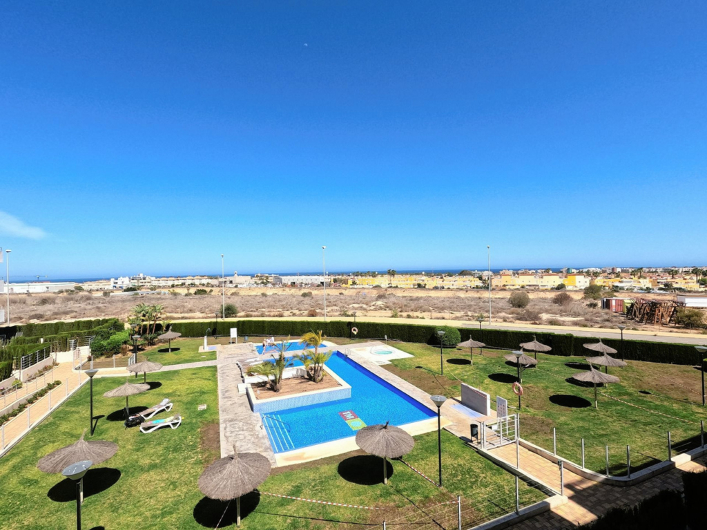 Orihuela Costa 1 7b985f98f25251b5cafc xlarge