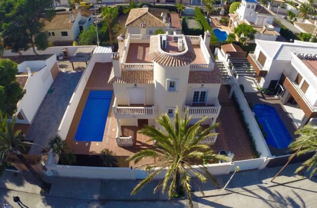Cabo Roig 1 7bedb2e22299b577c70e xlarge