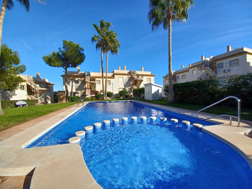 Villamartin 1 84901bd720d30bb219bc xlarge