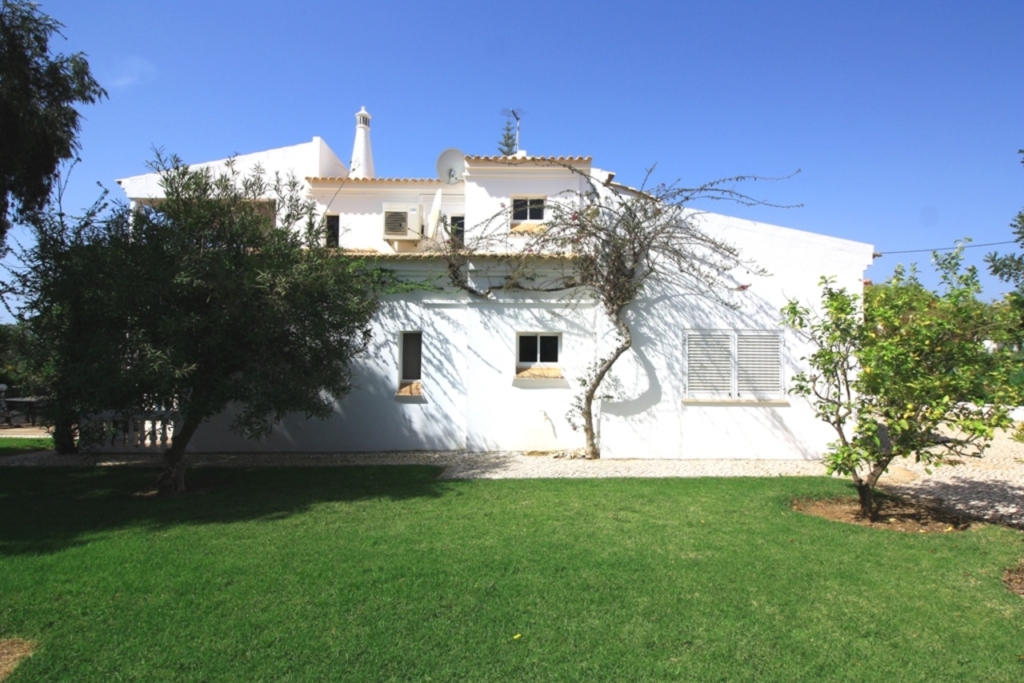 Albufeira 1 8a6b0fdf7943c94cd670 xlarge