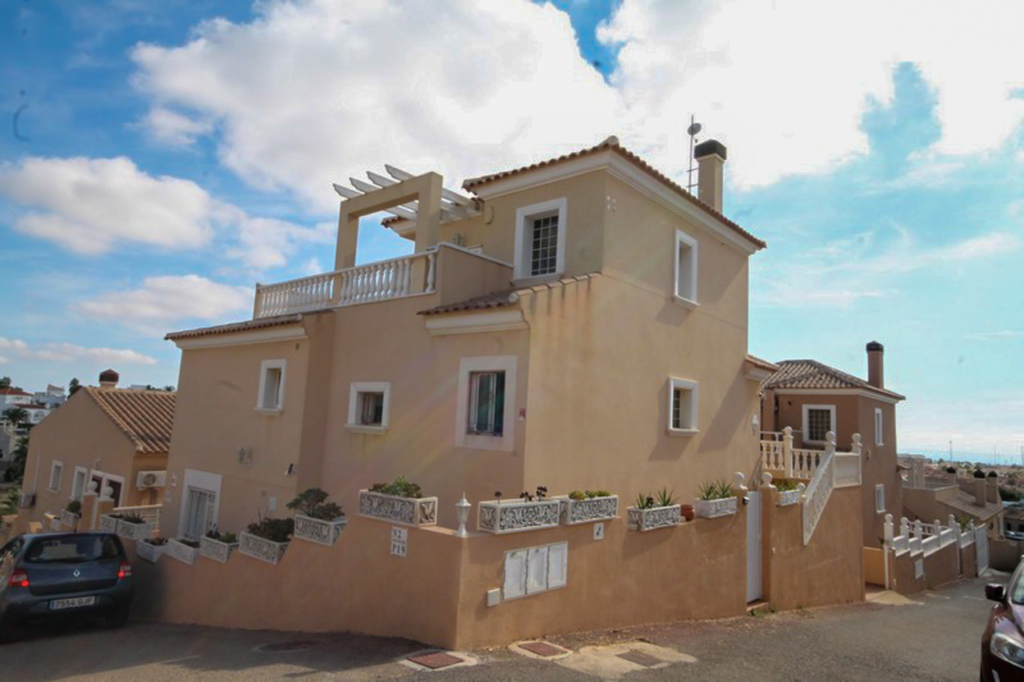 San Miguel de Salinas 1 94d7ba41e183a4b5f4d2 xlarge