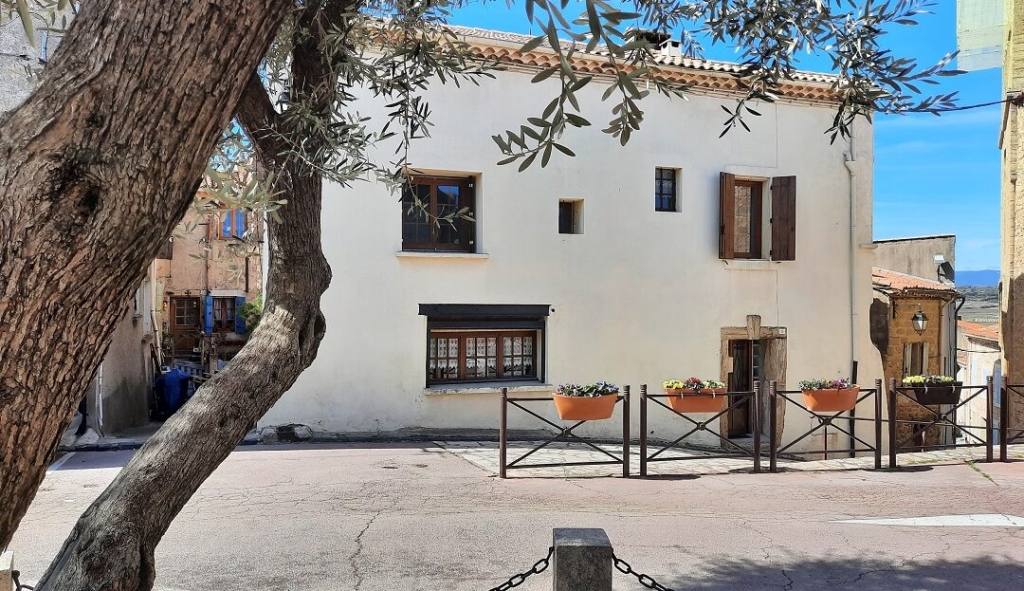 Pretty And Spacious Character Village House With 108 M2 Of Living Space And Roof Terrace. 1 ABE189000EA 1080x623 1