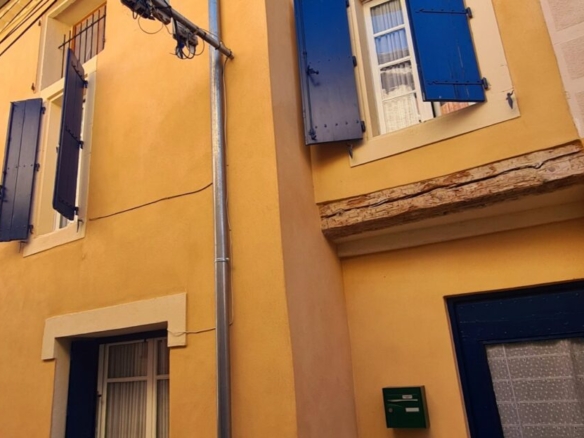 CRU178200EA 1110x623 1